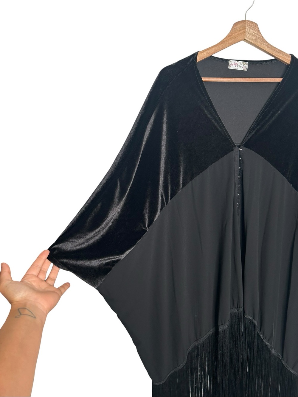 Vintage Free People Black Velvet & Sheer Fringe Poncho Kaftan Oversized One Size - Picture 4 of 10
